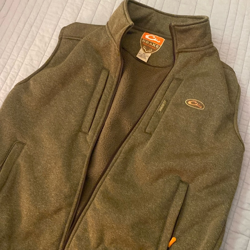 Drake Vest! Men’s size XL. LIKE NEW!